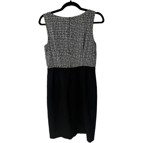 A beautiful dress by Espirt in size 8 - Picture 6 of 7